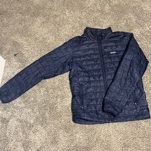 Dark blue Patagonia down feather jacket (Size M)
